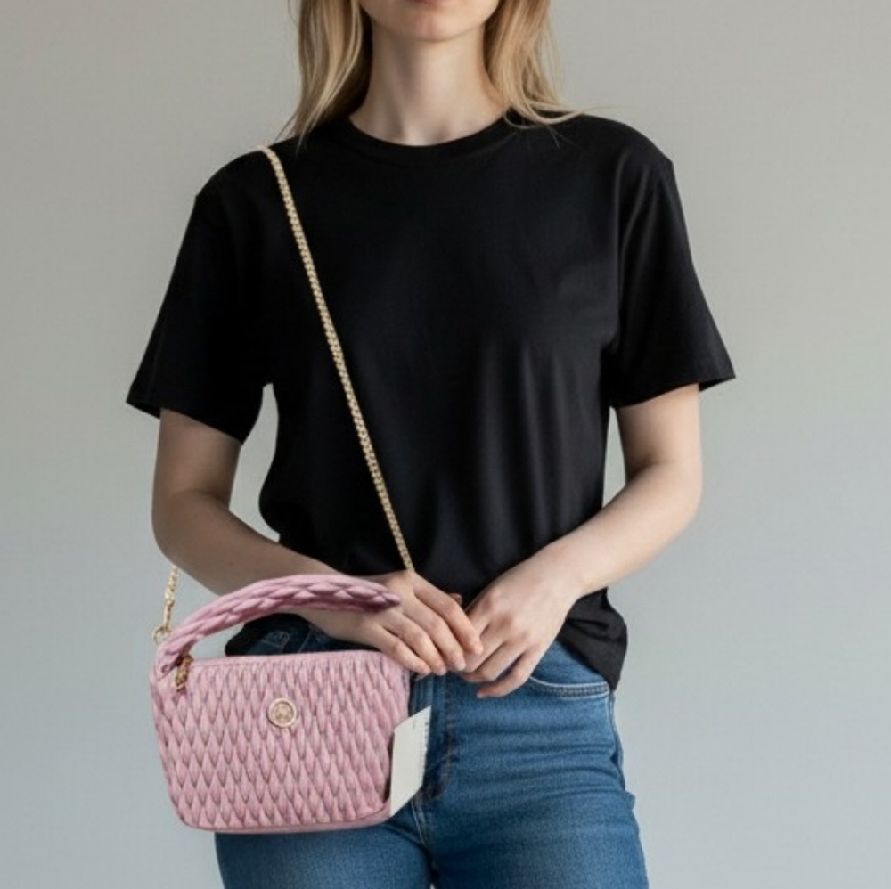 NWT Anne Klein Pink Quilted Handbag with Gold Crossbody Chain 🩷 - Picture 1 of 11